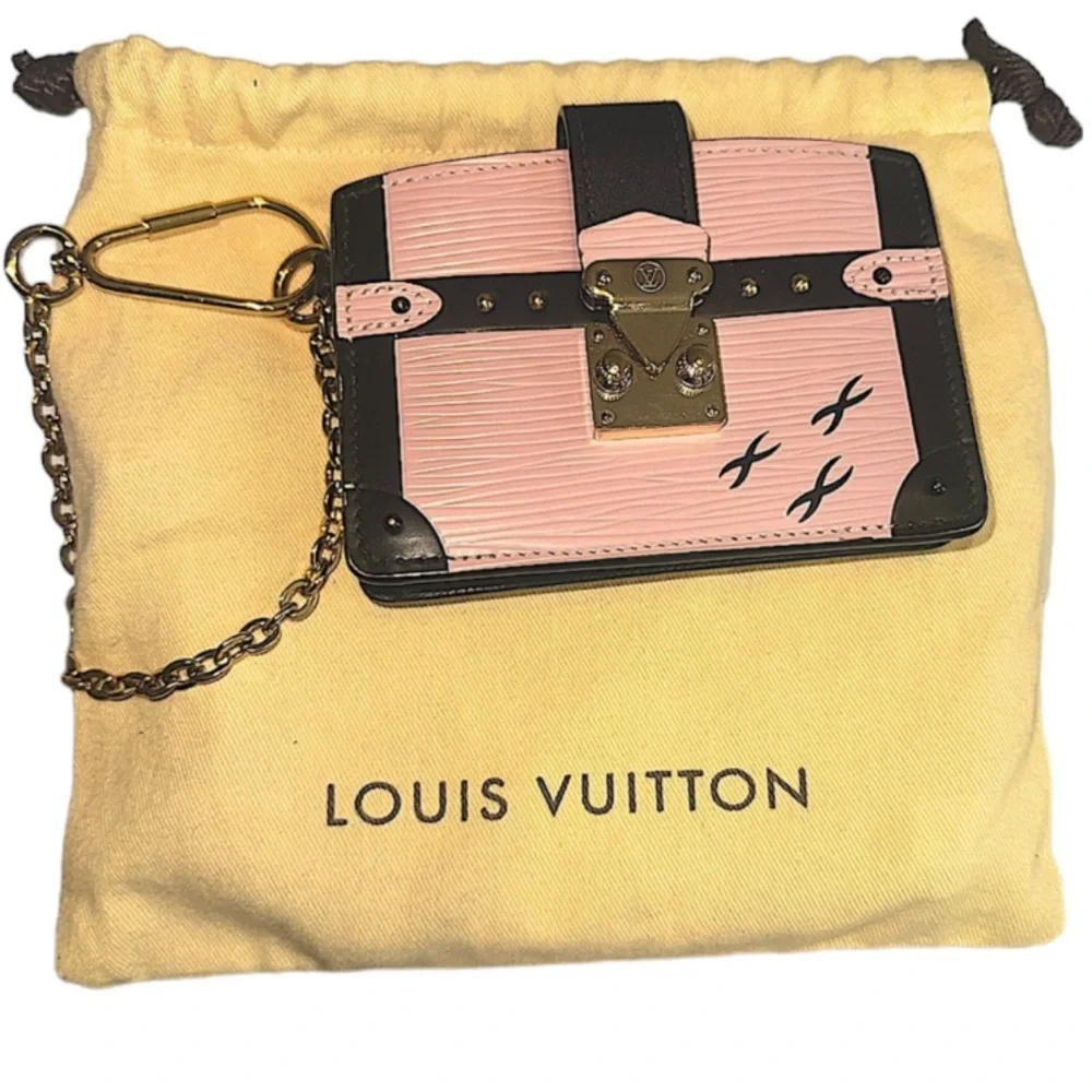 🎀 Louis Vuitton Rose Ballerine Epi Trunk multi cartes - Picture 2 of 15